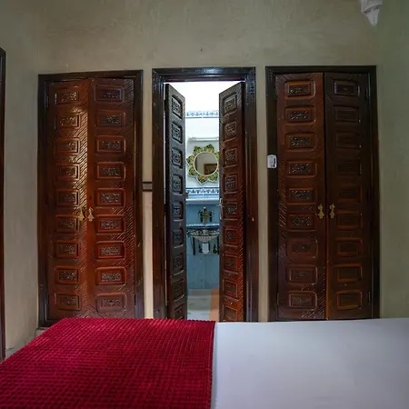 Riad Zineb Prive Trois Etage Trois Piscines Et Jacuzzi Marrakesh Exterior photo